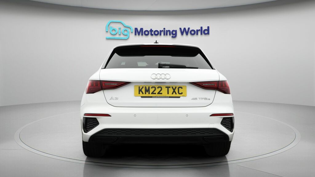 Audi A3 S Line Competition KM22TXC White #5