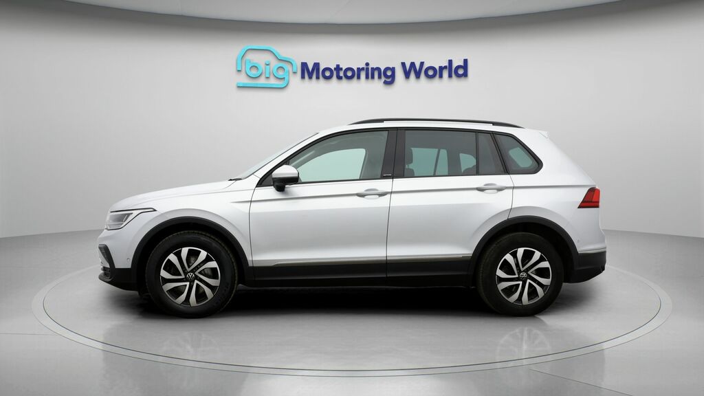 Volkswagen Tiguan Active DA71RVP Silver #4