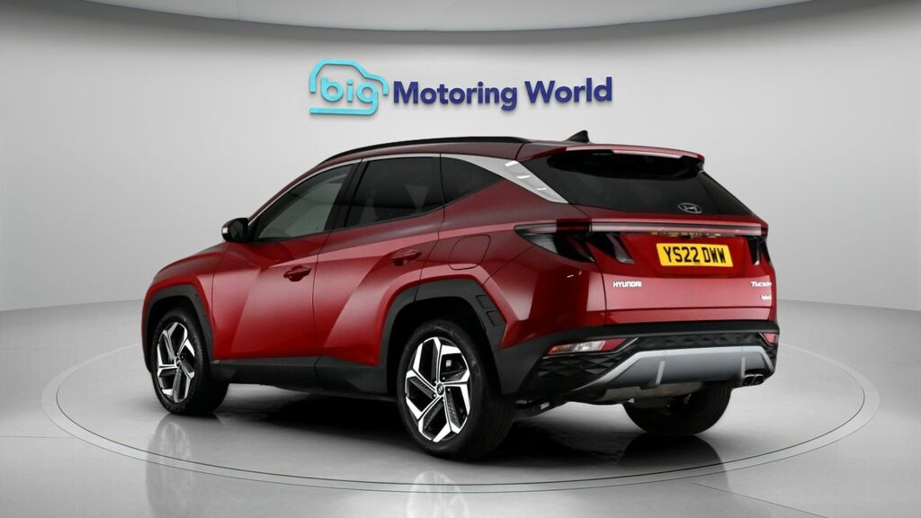 Hyundai Tucson Premium YS22DWW Red #5