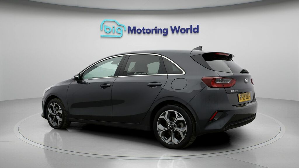 Kia Ceed 3 Grey #5