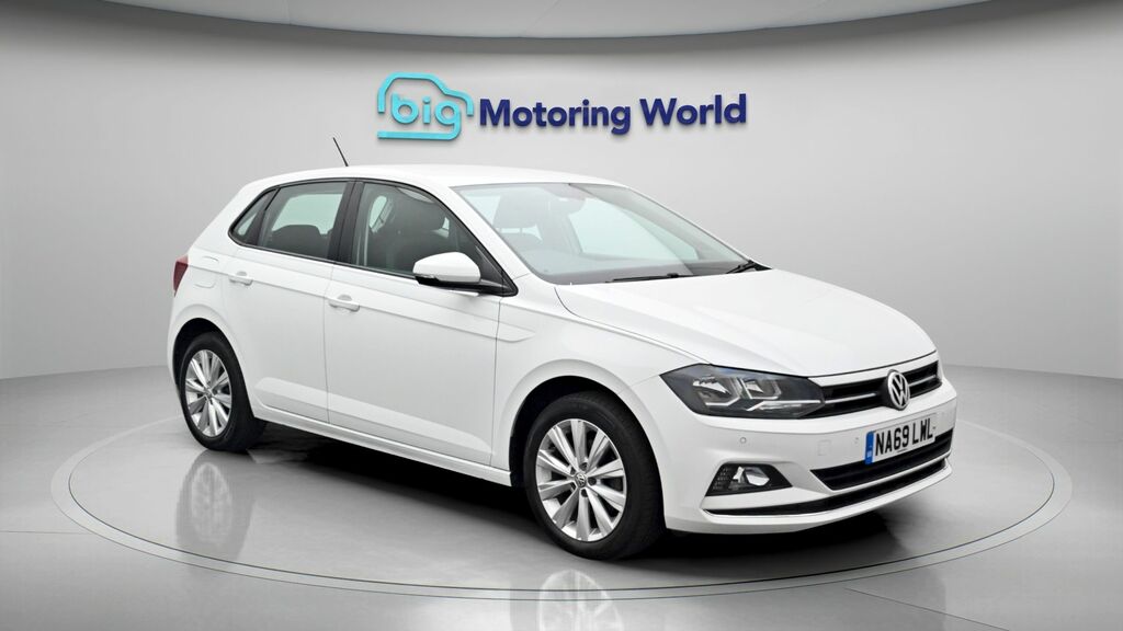 Volkswagen Polo Sel White