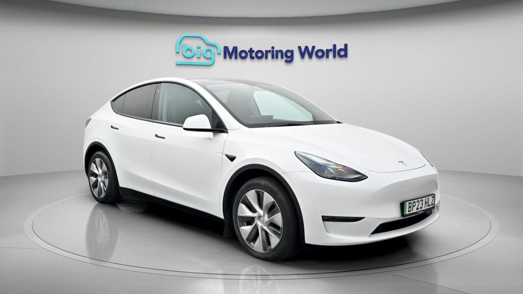 Tesla Model Y Long Range White