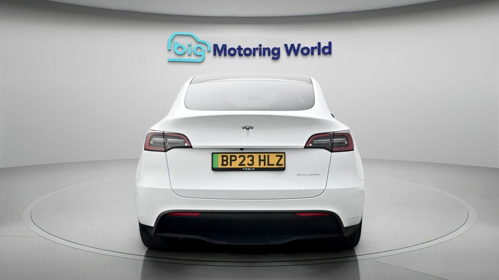 Tesla Model Y Long Range BP23HLZ White #6