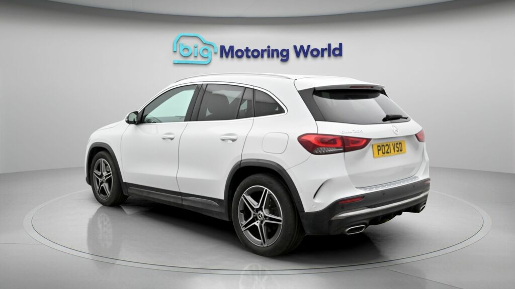 Mercedes-Benz GLA Class Amg Line White #5