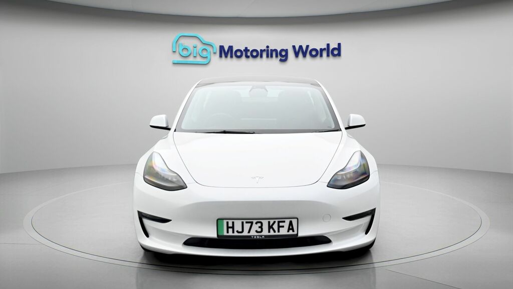 Tesla Model 3 Long Range HJ73KFA White #2