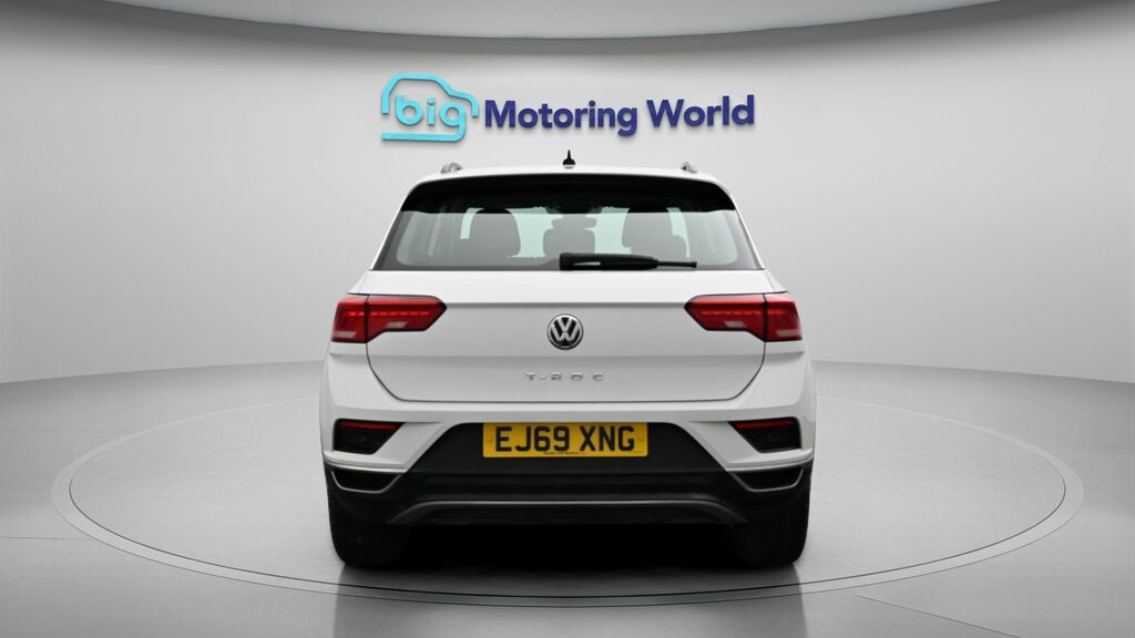 Volkswagen T-Roc Se White #6