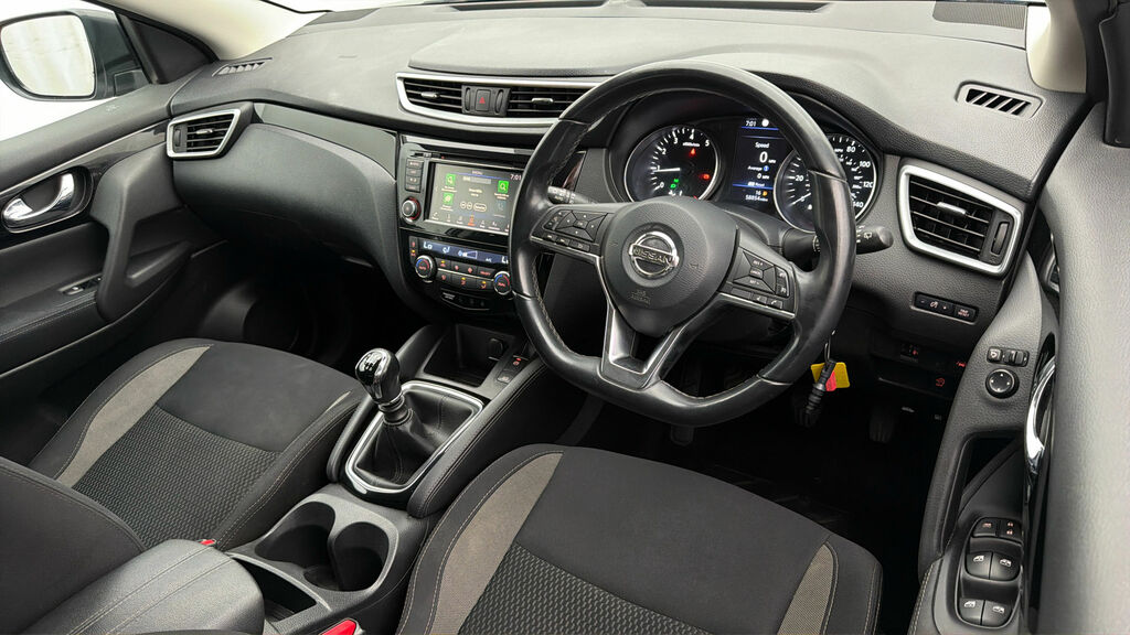 Nissan Qashqai 1.3 Dig-t 140Ps Tekna Blue #9