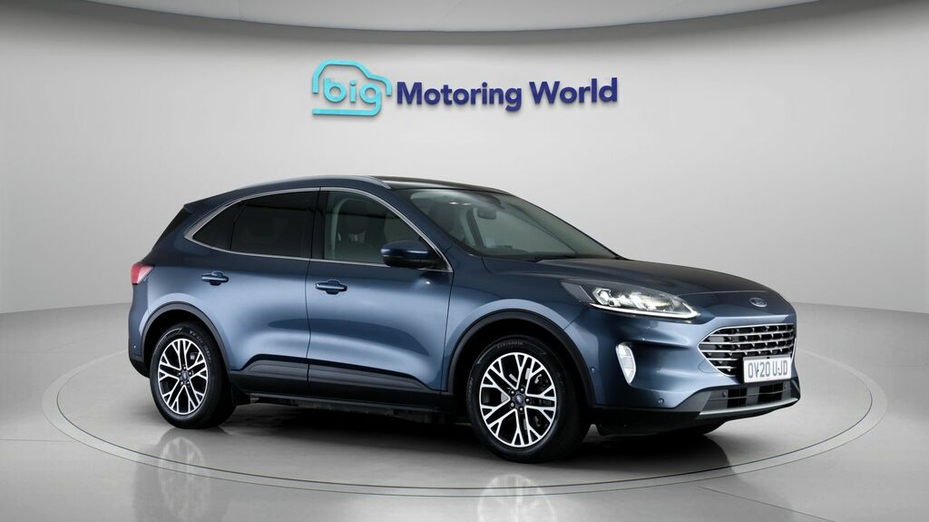 Ford Kuga Titanium Blue