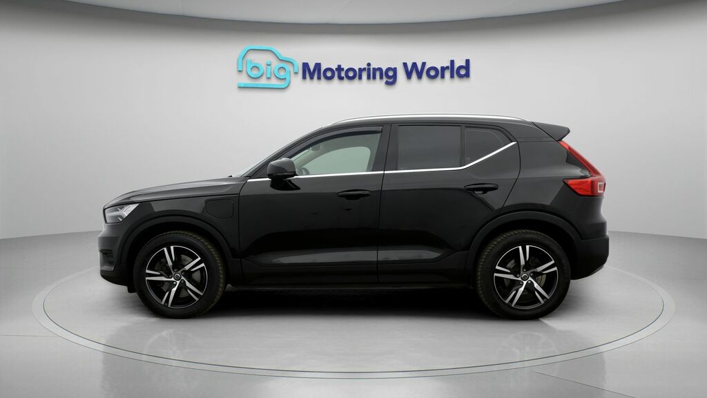 Volvo XC40 Core KM71BNL Black #4