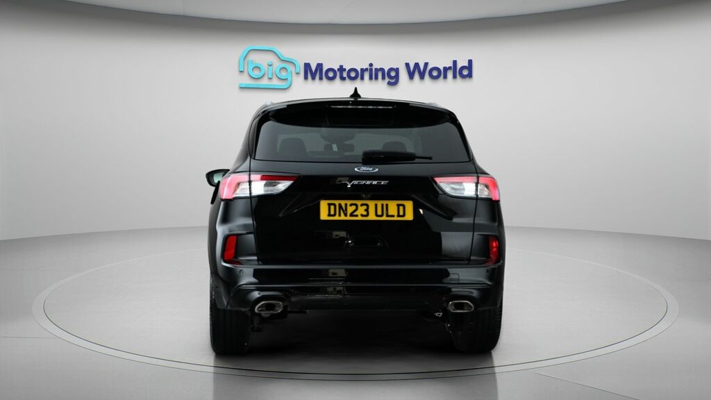 Ford Kuga Vignale Black #6