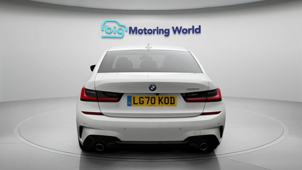 BMW 3 Series M Sport LG70KOD White #6