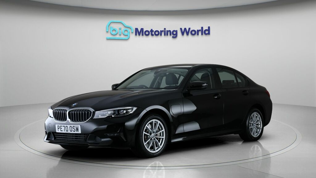 BMW 3 Series Se Pro Black #3
