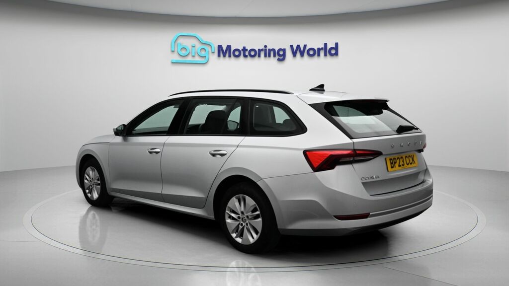 Skoda Octavia Se Technology Silver #5