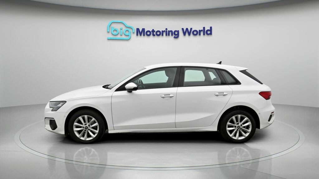 Audi A3 Technik White #4