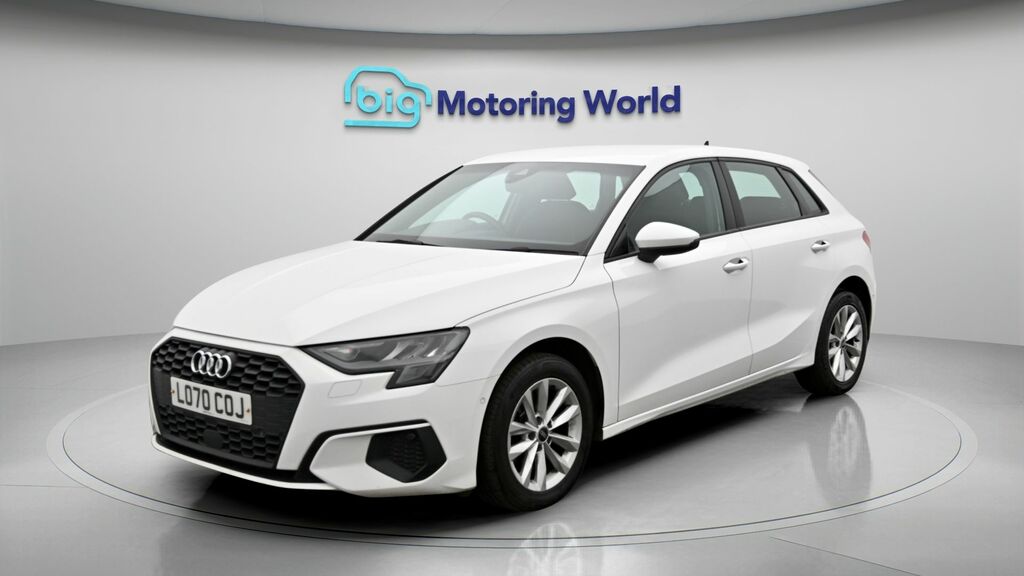 Audi A3 Technik White #3