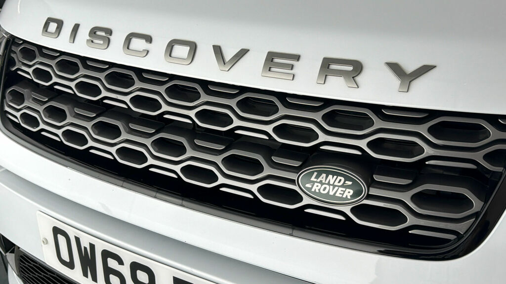 Land Rover Discovery Sport 2.0 D150 S White #19