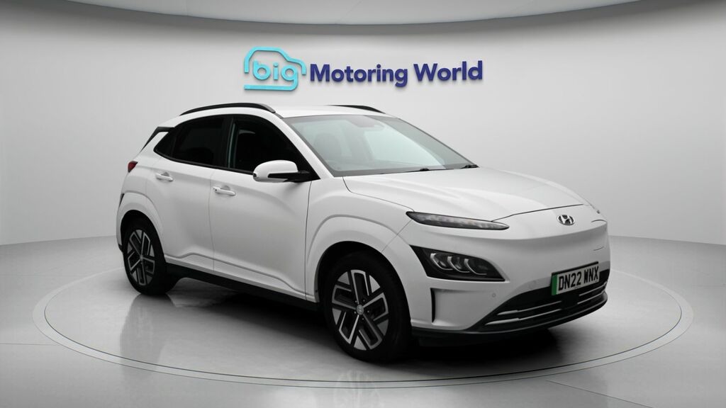 Hyundai Kona Premium White