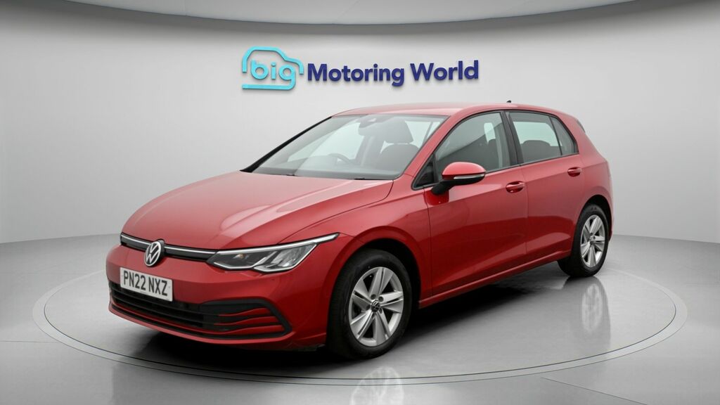 Volkswagen Golf Life Red #3