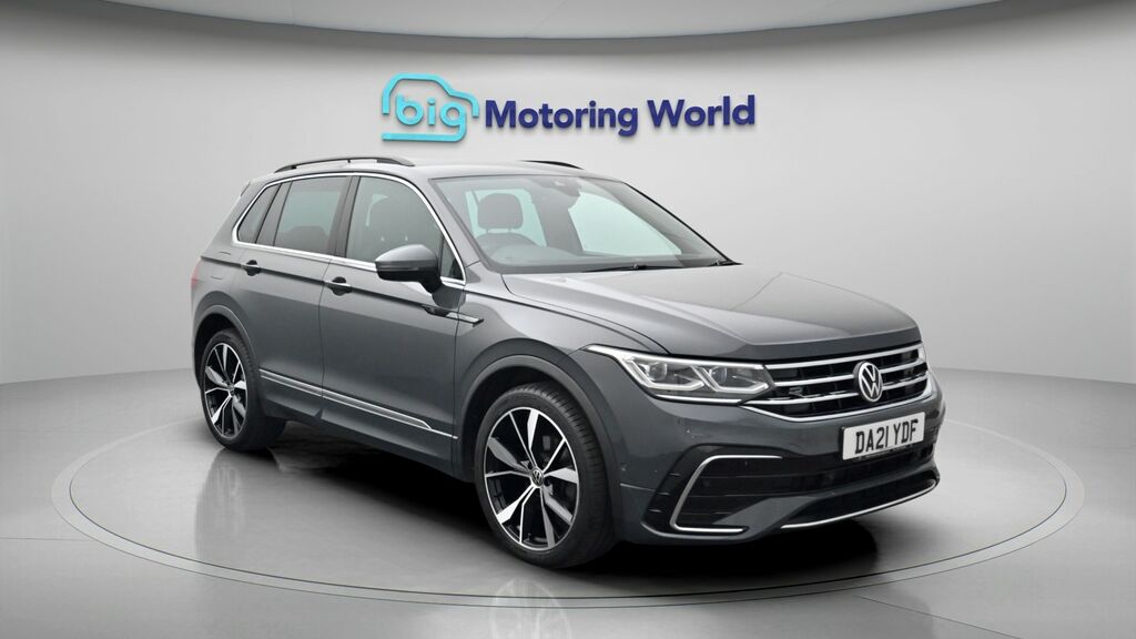 Volkswagen Tiguan R-line Grey