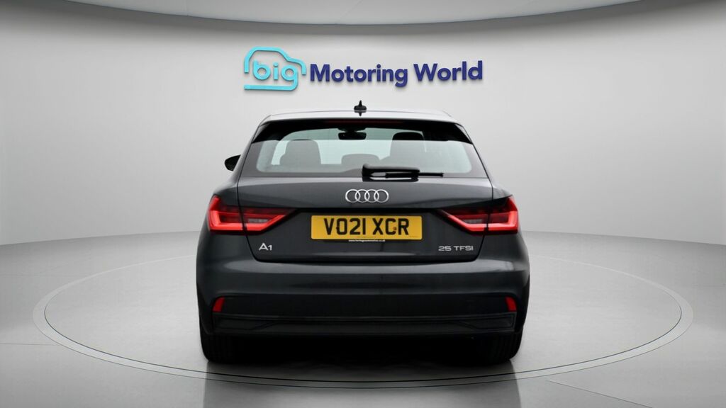 Audi A1 Technik Grey #6