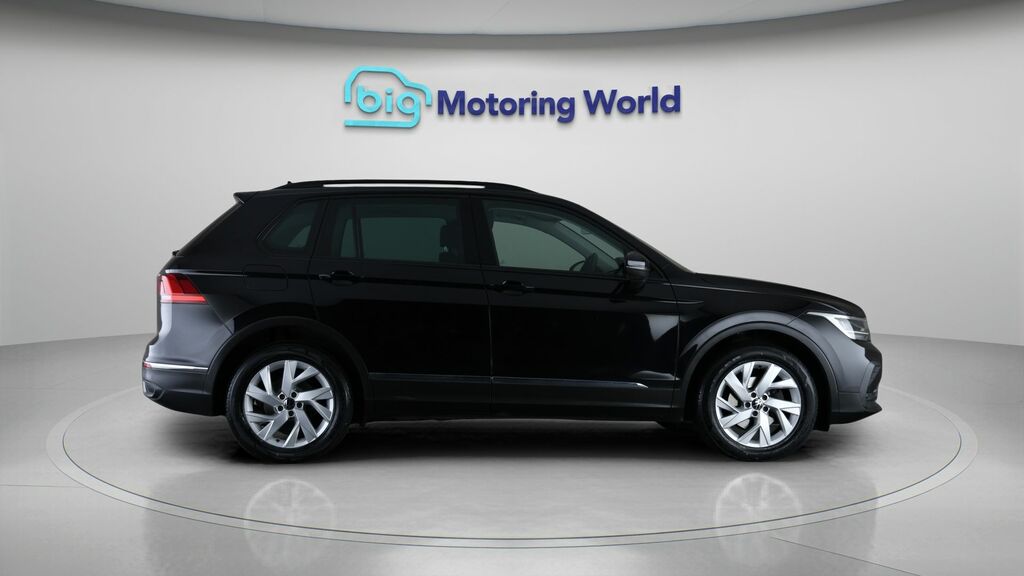 Volkswagen Tiguan 1.5 Tsi 150 Elegance Dsg White #8