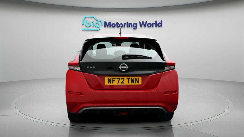 Nissan Leaf Acenta Red #6
