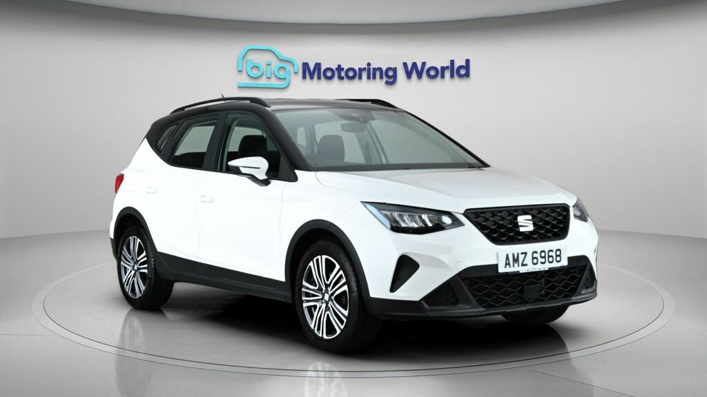 Seat Arona Se White