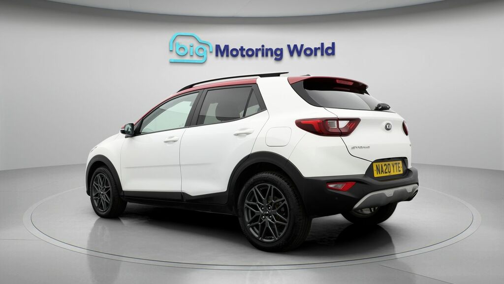 Kia Stonic Maxx White #5