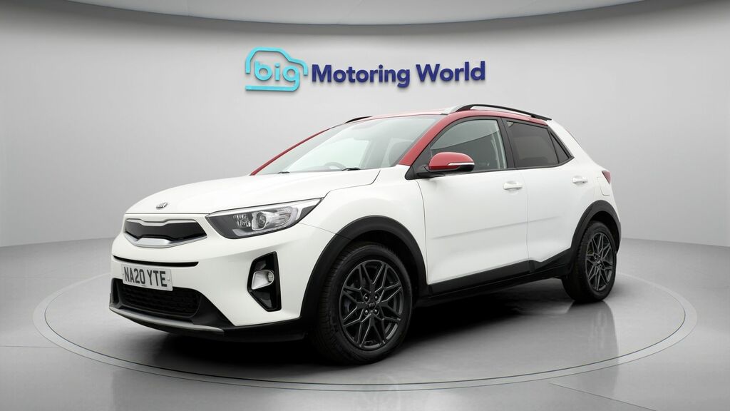 Kia Stonic Maxx White #3