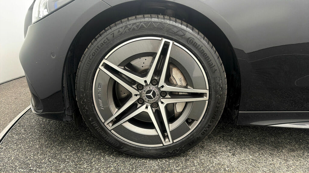 Mercedes-Benz C Class C220d Amg Line Premium 9G-tronic Black #17