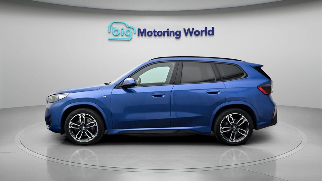 BMW iX1 M Sport Blue #4