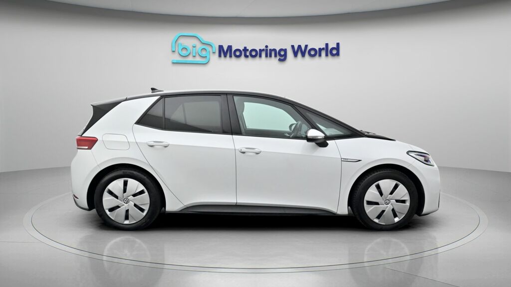 Volkswagen ID.3 150Kw Family Pro Performance 58Kwh Black #8