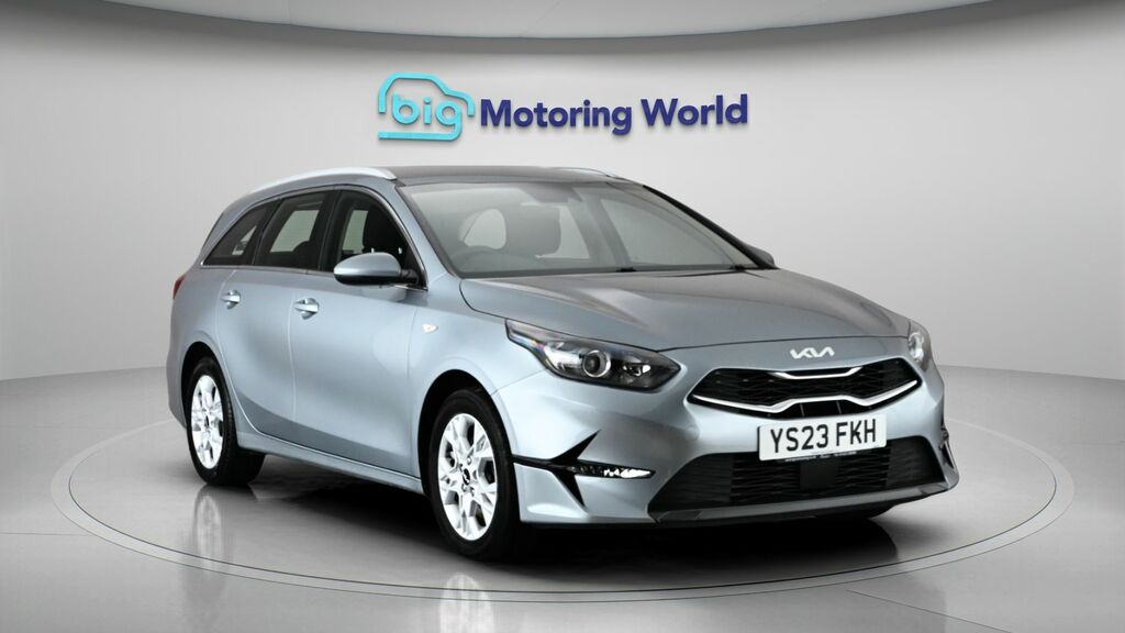 Kia Ceed 2 Silver