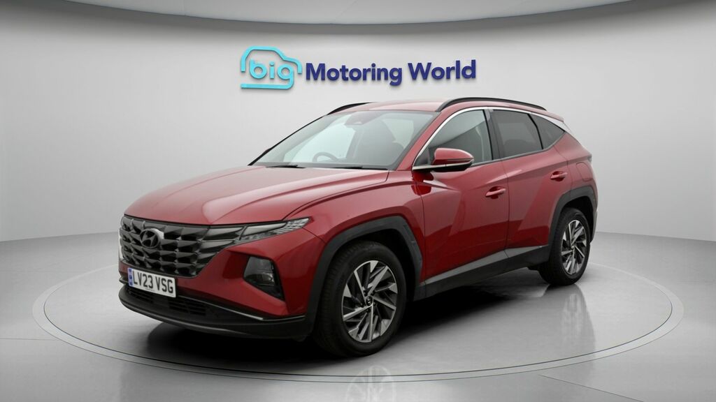 Hyundai Tucson Premium LV23VSG Red #3