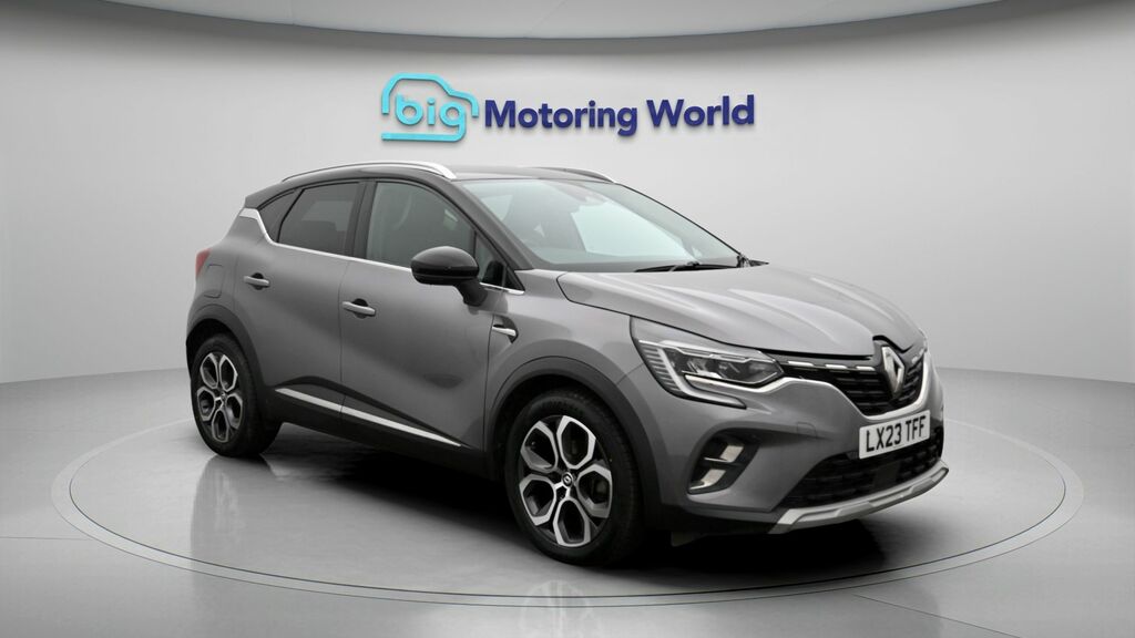 Renault Captur Techno Black