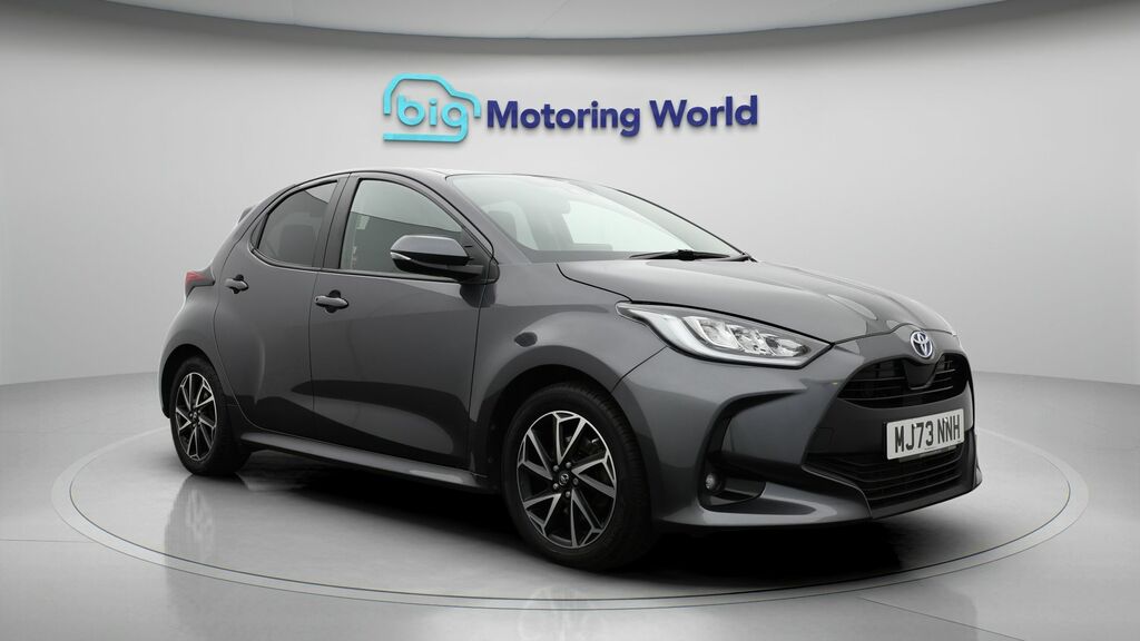 Toyota Yaris Design Grey