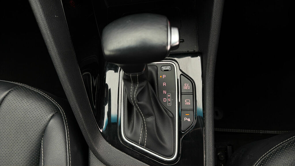 Kia Niro 1.6 Gdi 2 Suv Hybrid Dct 139 Bhp Grey #26
