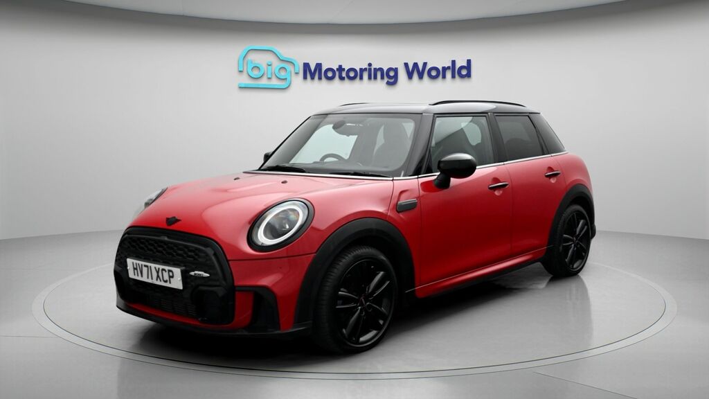 Mini Hatch Cooper Sport HV71XCP Red #3