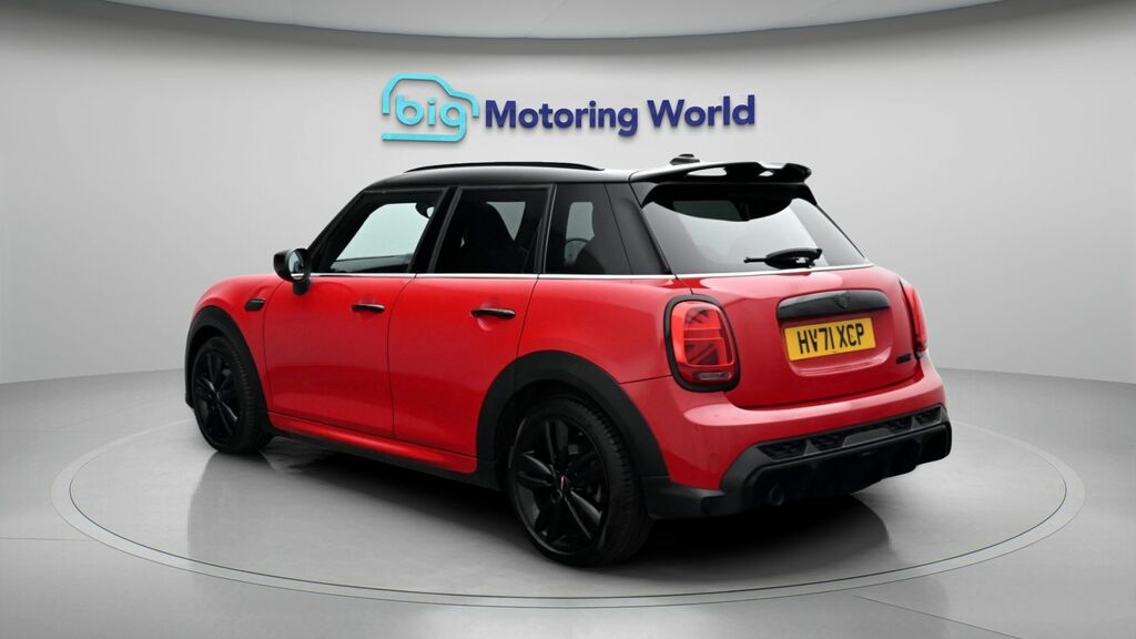 Mini Hatch Cooper Sport HV71XCP Red #5