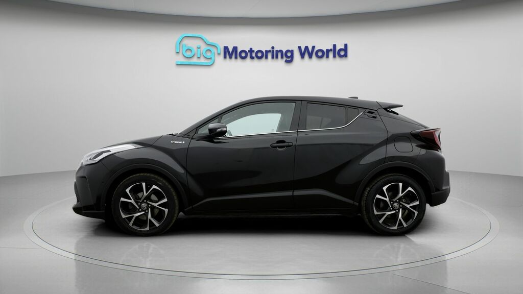 Toyota C-Hr Design Black #4