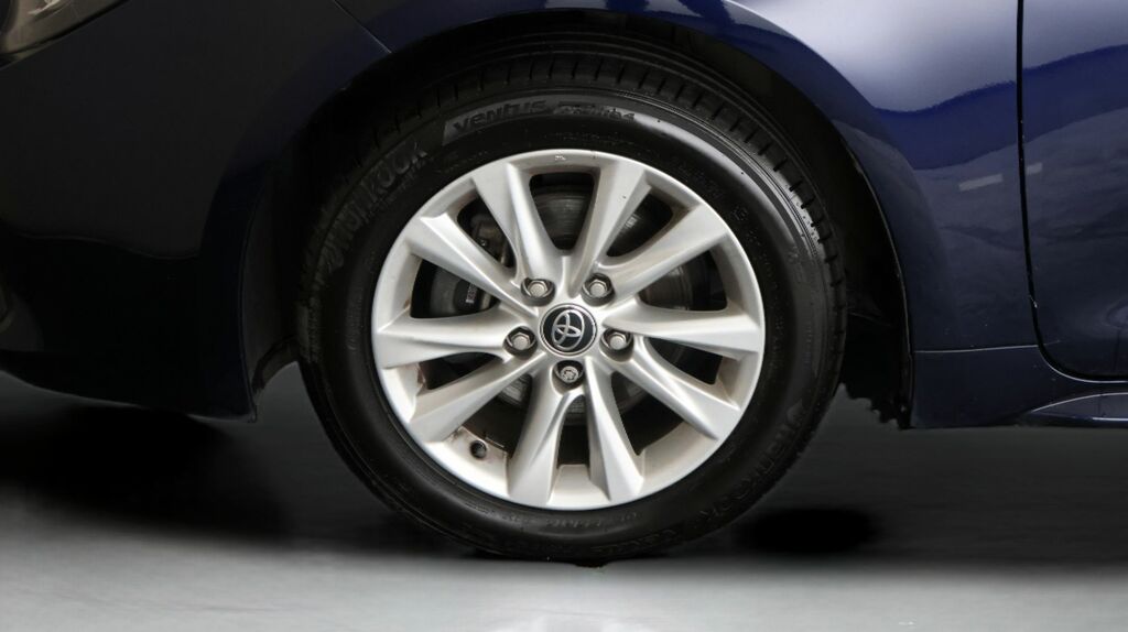 Toyota Corolla 2.0 Hybrid Gr Sport Cvt Black #18