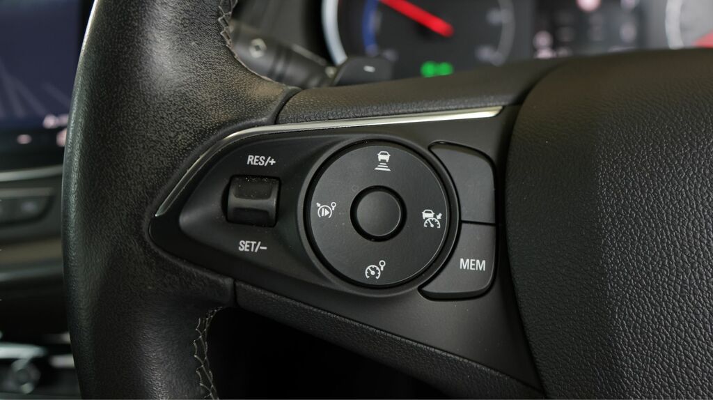 Vauxhall Grandland X X 1.5 Turbo D 130 Sri Nav White #20