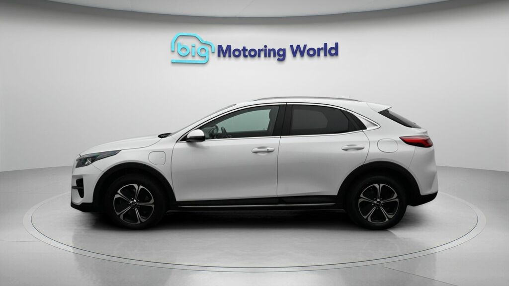 Kia Xceed 3 White #4