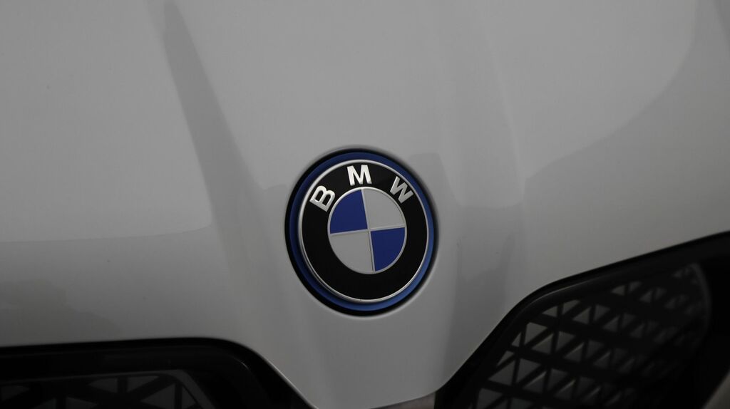 BMW iX 385Kw Xdrive50 M Sport 111.5Kwh Blue #21