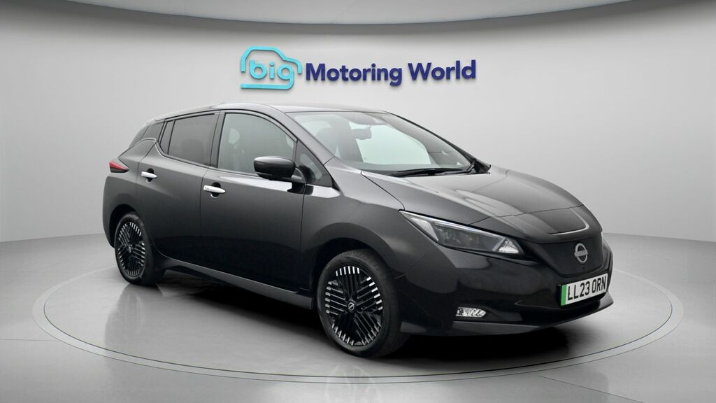 Nissan Leaf E Tekna Black