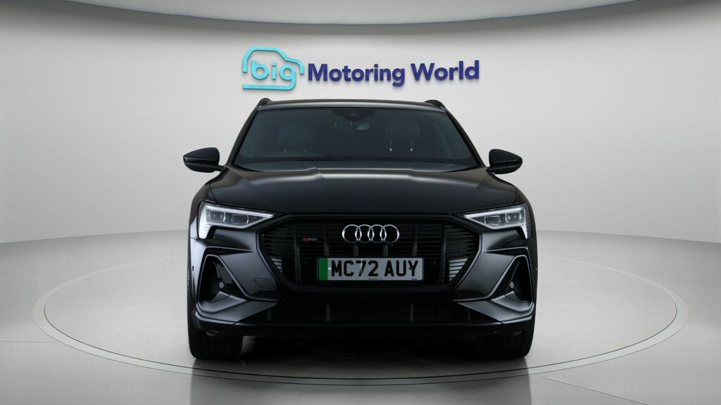 Audi E-tron Black Edition Black #2