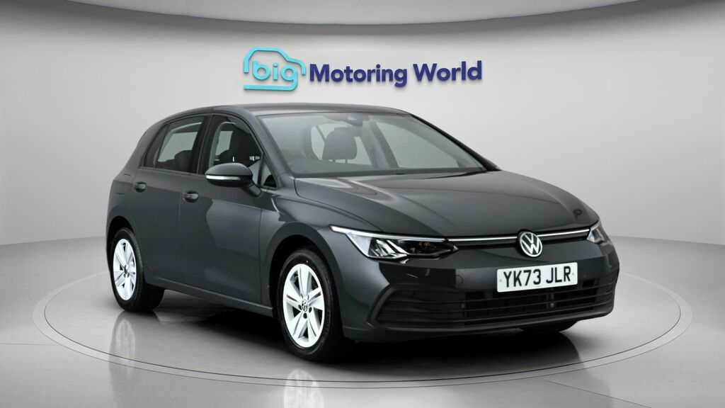 Volkswagen Golf Life Grey