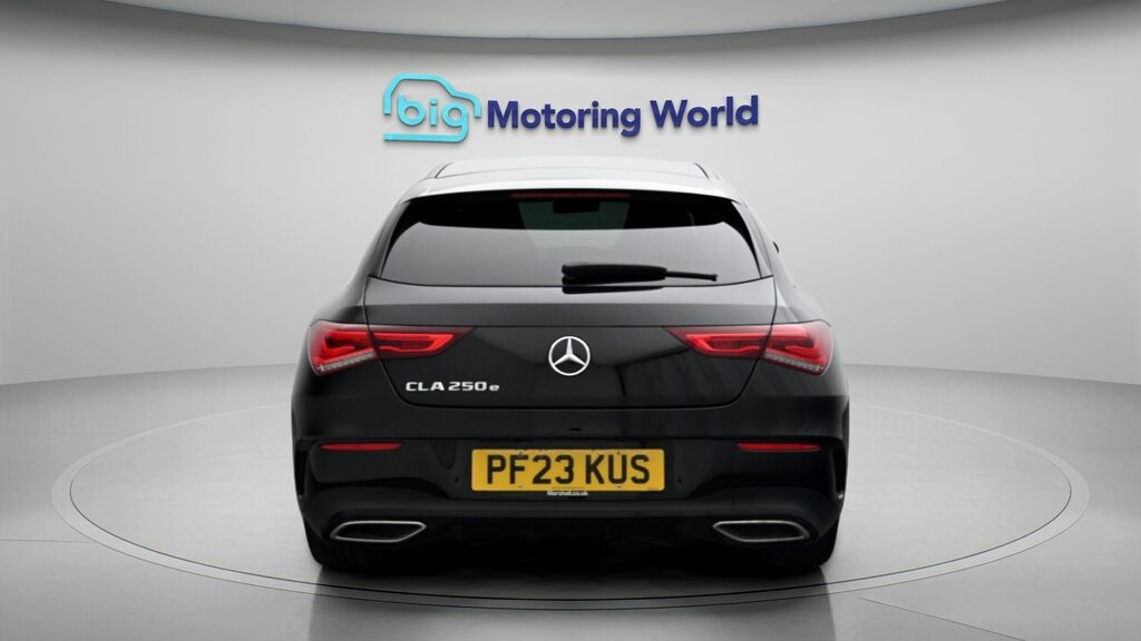 Mercedes-Benz CLA Class Amg Line Night Edition Black #6