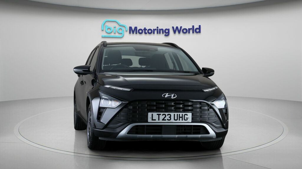 Hyundai Bayon Se Connect LT23UHG Black #2
