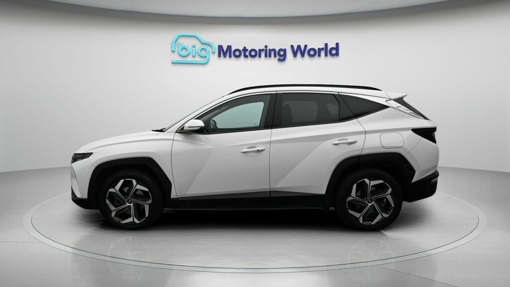 Hyundai Tucson Ultimate White #4